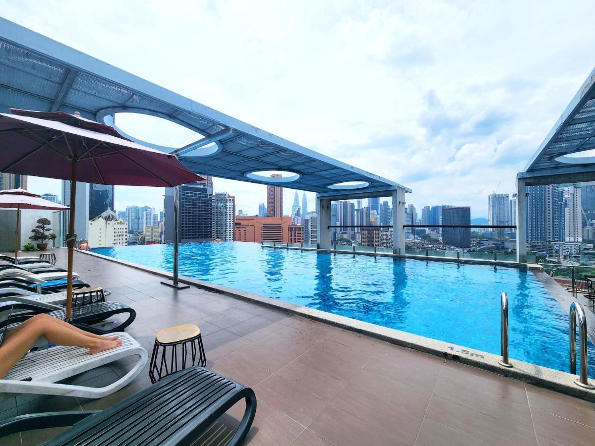 Infini Suites@ D'Majestic Place Куала-Лумпур Экстерьер фото